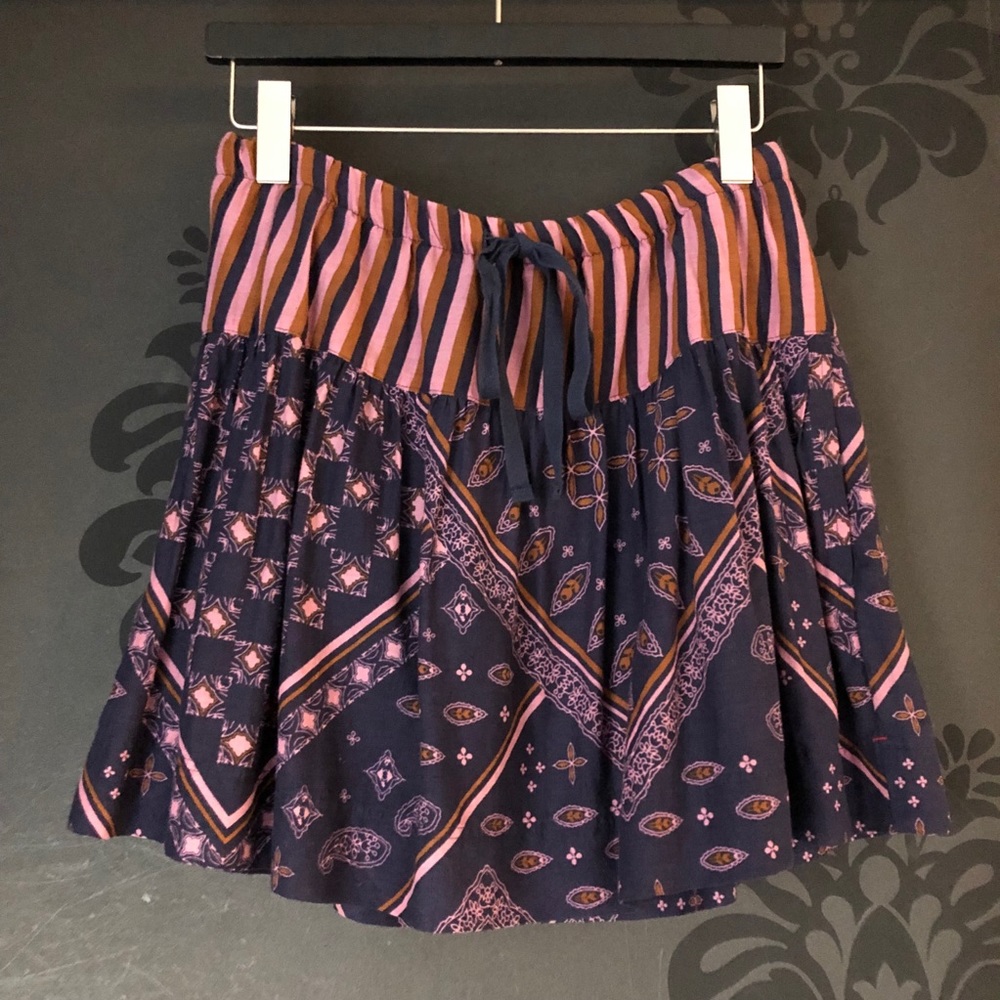 Xirena Skirt